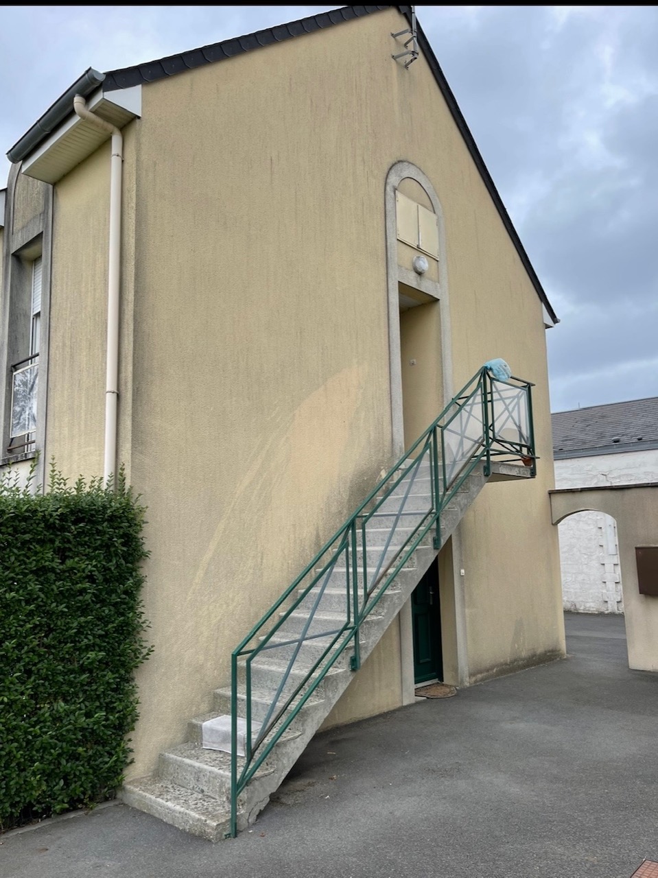 pose de dessous de toit pvc (1)