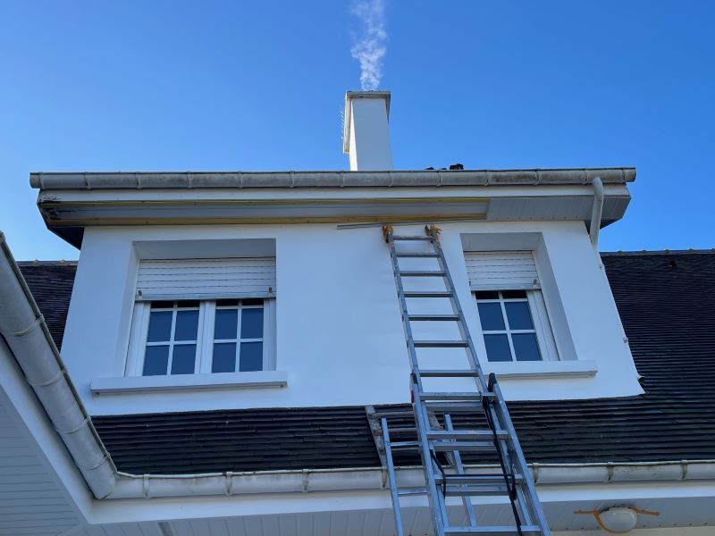 pose de dessous de toit pvc (1)